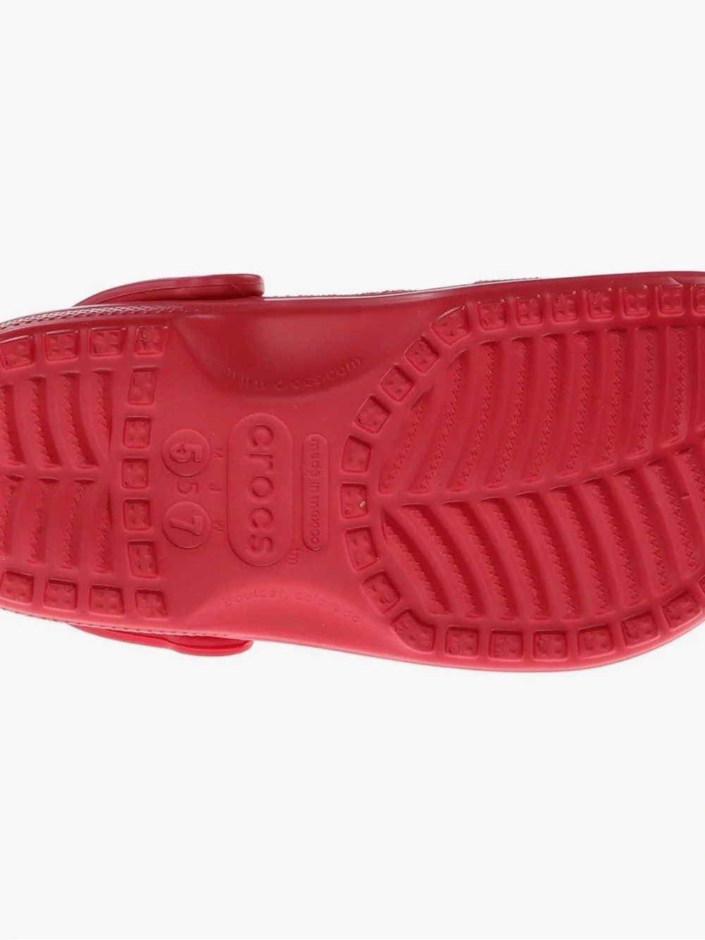 CROCS Classic Clog in Red